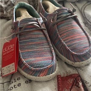 Wendy Sox women hey dudes  multicolored shoes